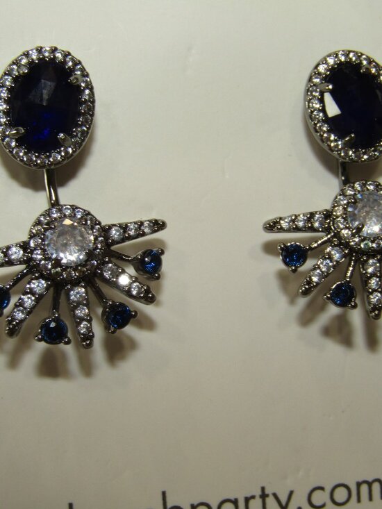 Bomb Party "Reign Villain" Earrings Set - Picture 3 of 8